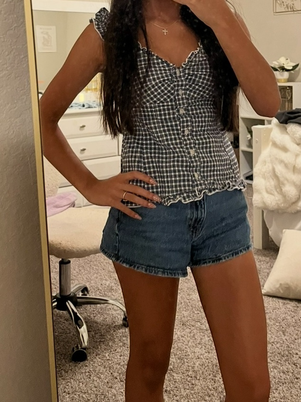 Brandy Melville Navy & White Gingham Smocked Strap Cami - Picture 2 of 4